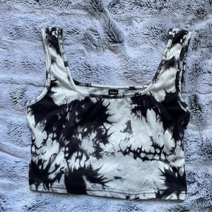 Black and Shite Tie dye Cropped Tank Top